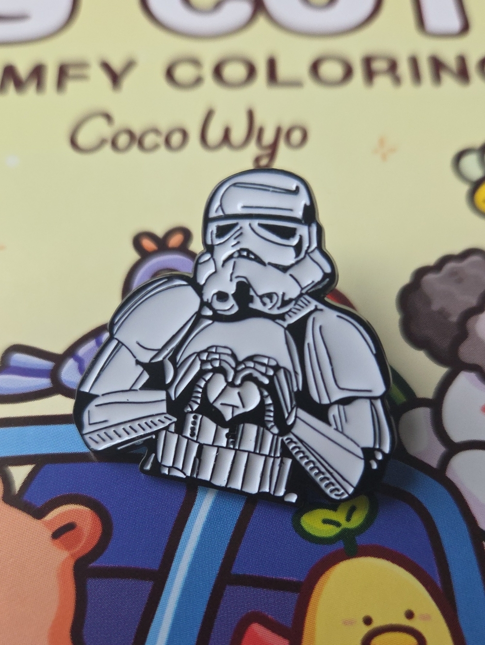 Silver Stormtrooper Heart Enamel Pin - Kids Accessories